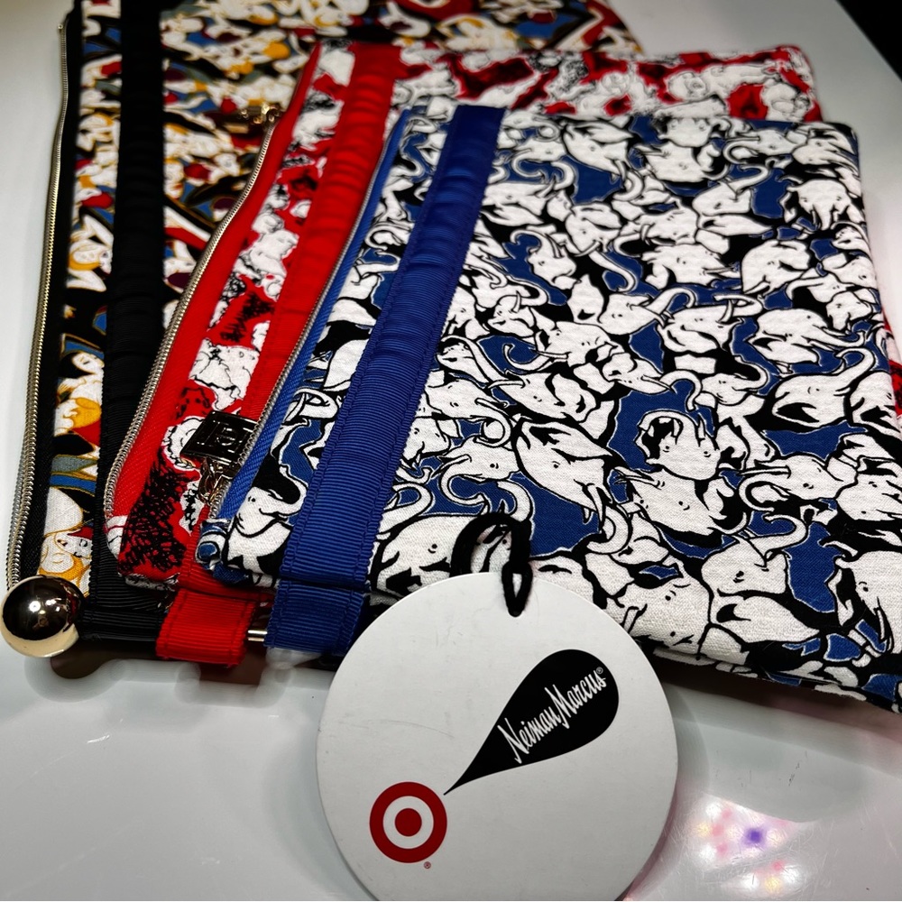 Carolina Herrera for Neiman Marcus for Target travel bags. NWT (3)